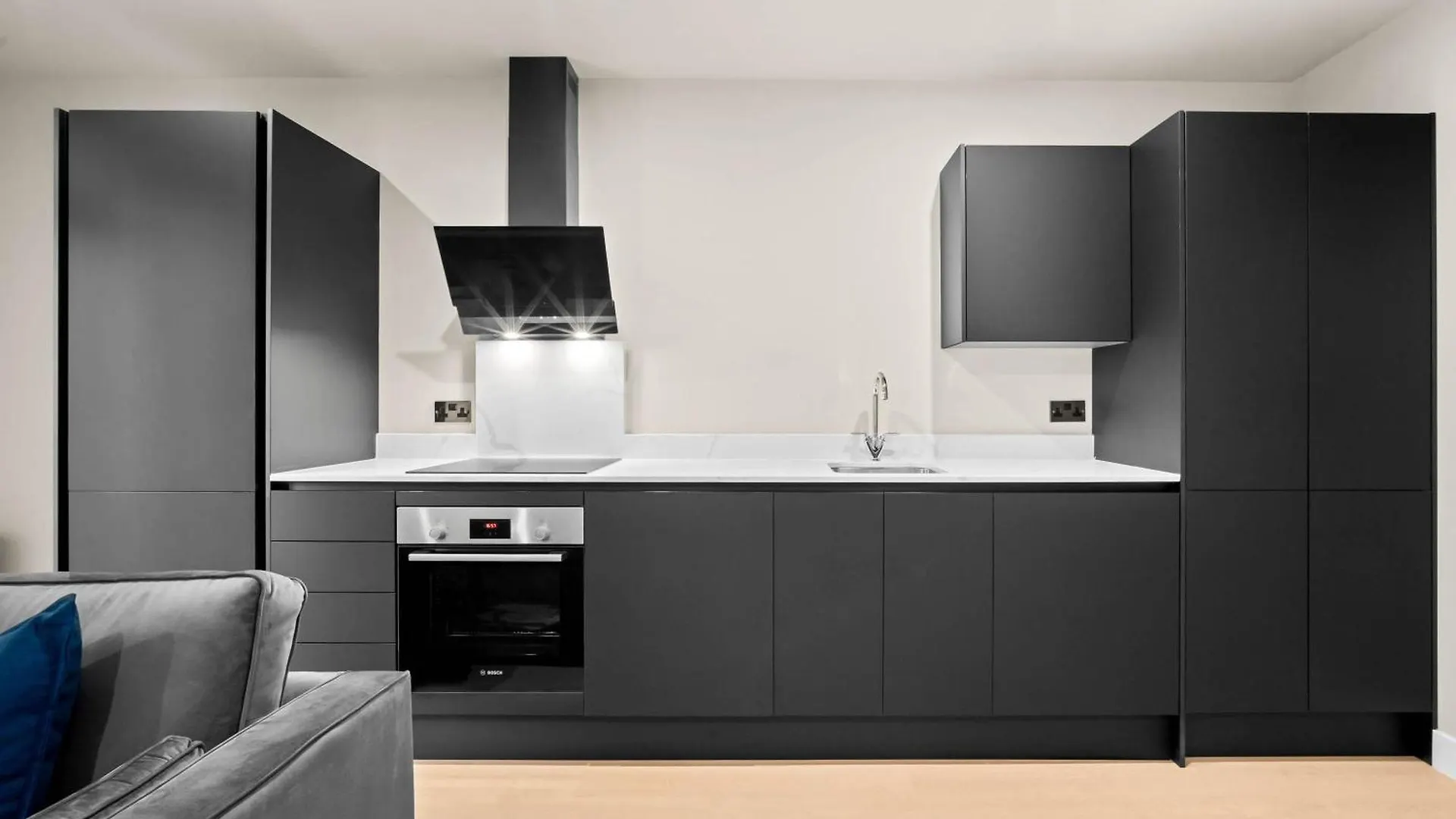 New Build 1 Bed Apt - Sheldon, Birmingham - Coventry Rd - Close To Birmingham Airport, Solihull, National Exhibit Centre, Jaguar And More 0*,