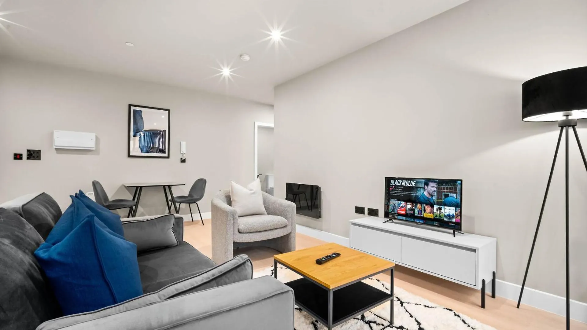 New Build 1 Bed Apt - Sheldon, Birmingham - Coventry Rd - Close To Birmingham Airport, Solihull, National Exhibit Centre, Jaguar And More United Kingdom